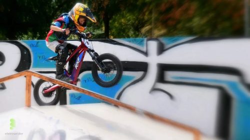 RXF EVO Racing 16" mini elektromos gyerekmotor